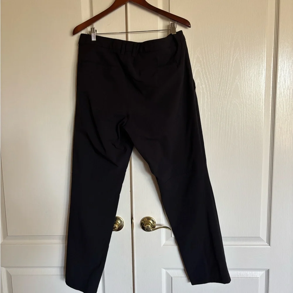 CRZ Yoga men’s black stretch slim fit golf pants with pockets size 36